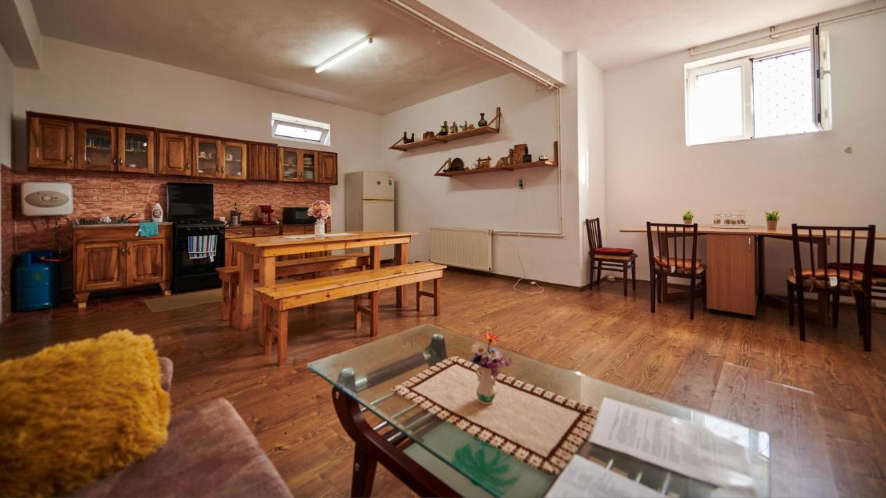 Vila Tara Hategului Extérieur photo